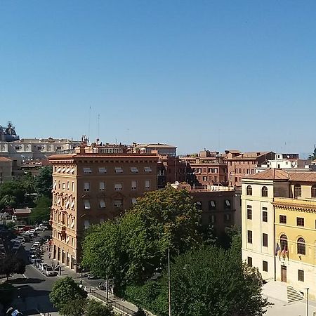 S. Pietro Terrace Bed and Breakfast Rome Buitenkant foto